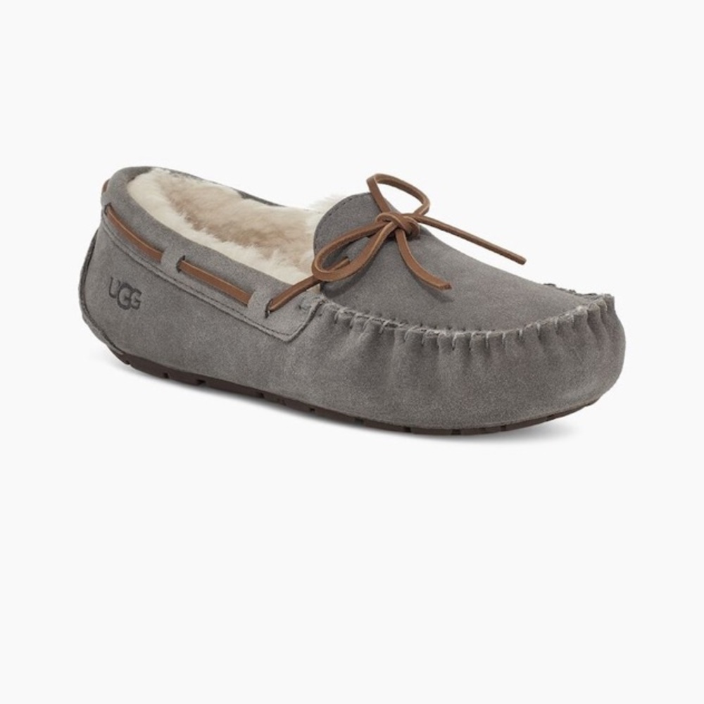 UGG Dakota Pewter Moccasin
